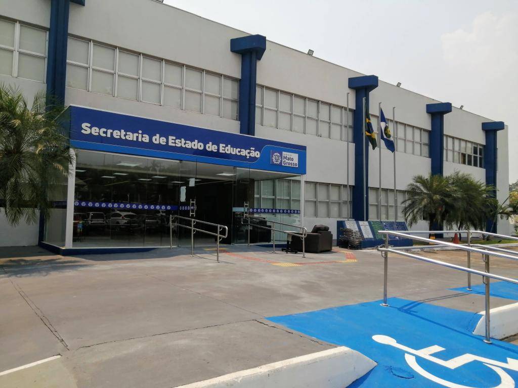 Inscrições para contratação temporária de professores, técnicos e apoio terminam nesta quinta-feira (10)