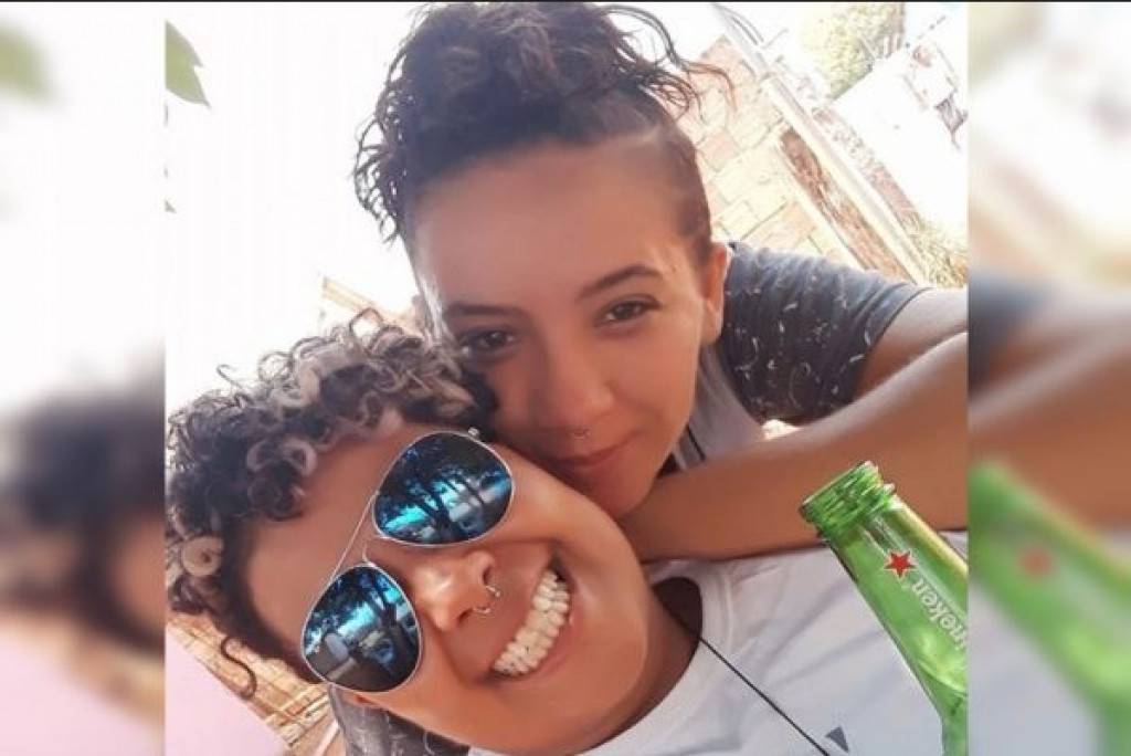 Mulher acusada de matar namorada com facada no pescoço após discussão é presa em Chapada dos Guimarães