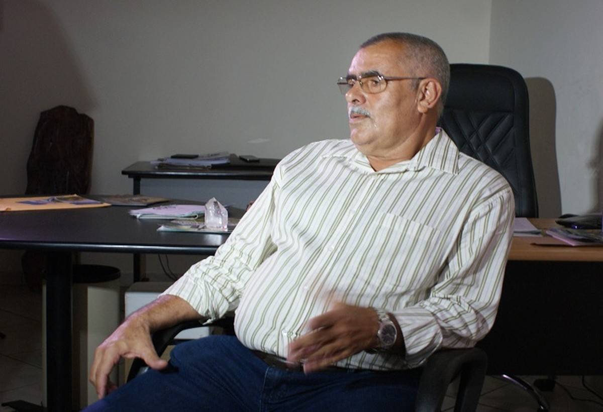 TJ suspende verba indenizatória de prefeito, vice e secretários do município 