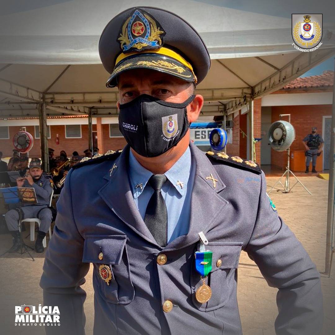 Coronel PM Esnaldo é homenageado com a Medalha Mérito do Ensino