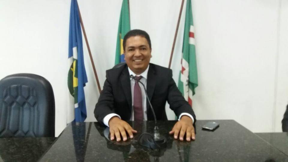 Vereadores elegem Rominho para comandar a Câmara Municipal de Santo Antônio de Leverger biênio 2021-2022