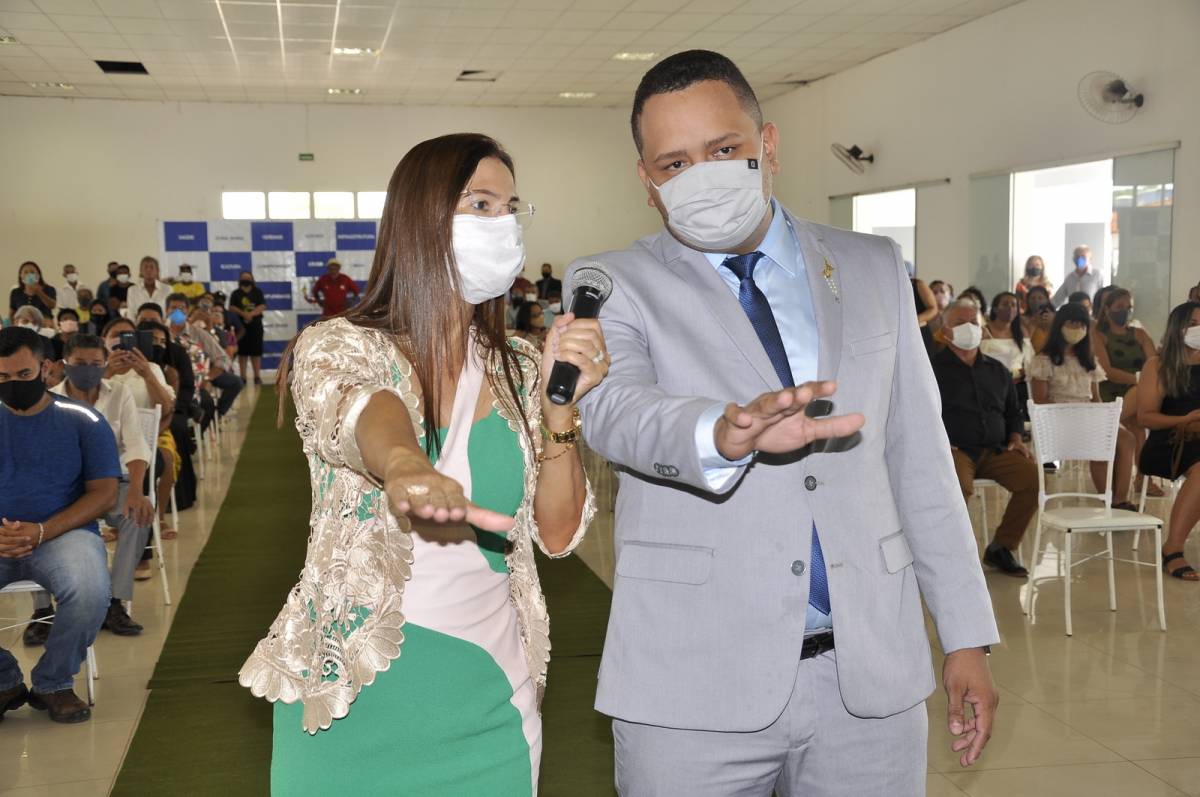 Prefeita e vice são empossados em Barão de Melgaço 