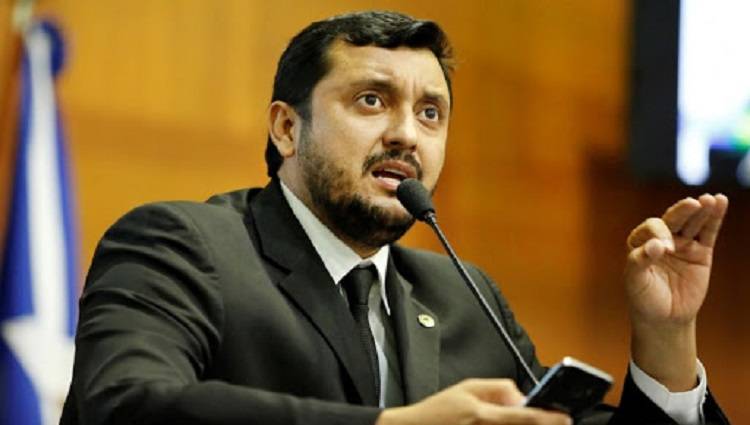 Sou candidato à vaga do TCE. Independente se o Botelho for ou não, garante Allan Kardec