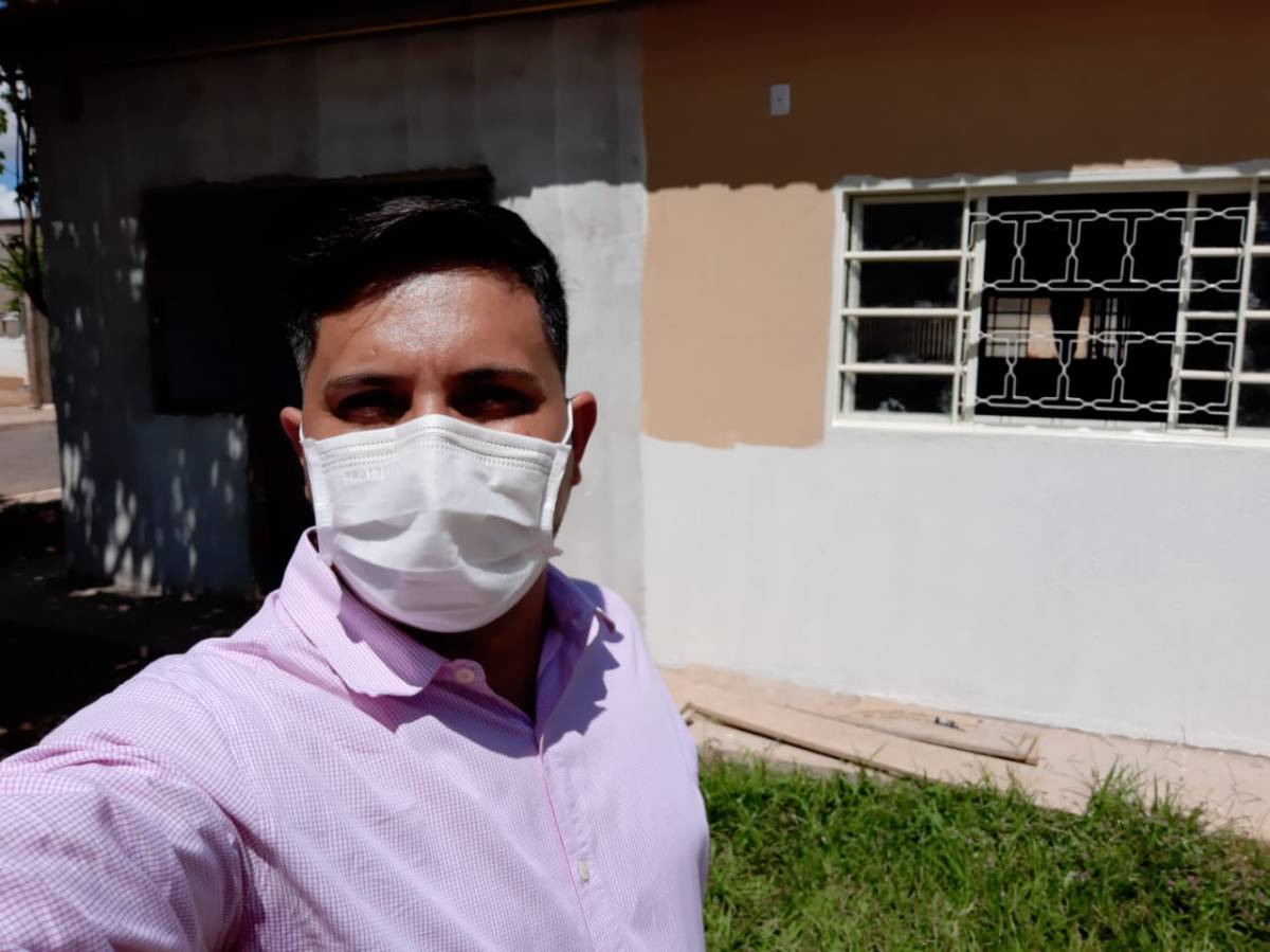 Vice-prefeito visita prédio, fiscaliza obra e participa de reuniões