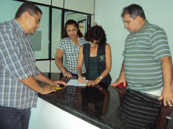 VEREADORES CONVOCAM SESSÃO PARA ESCLARECIMENTOS