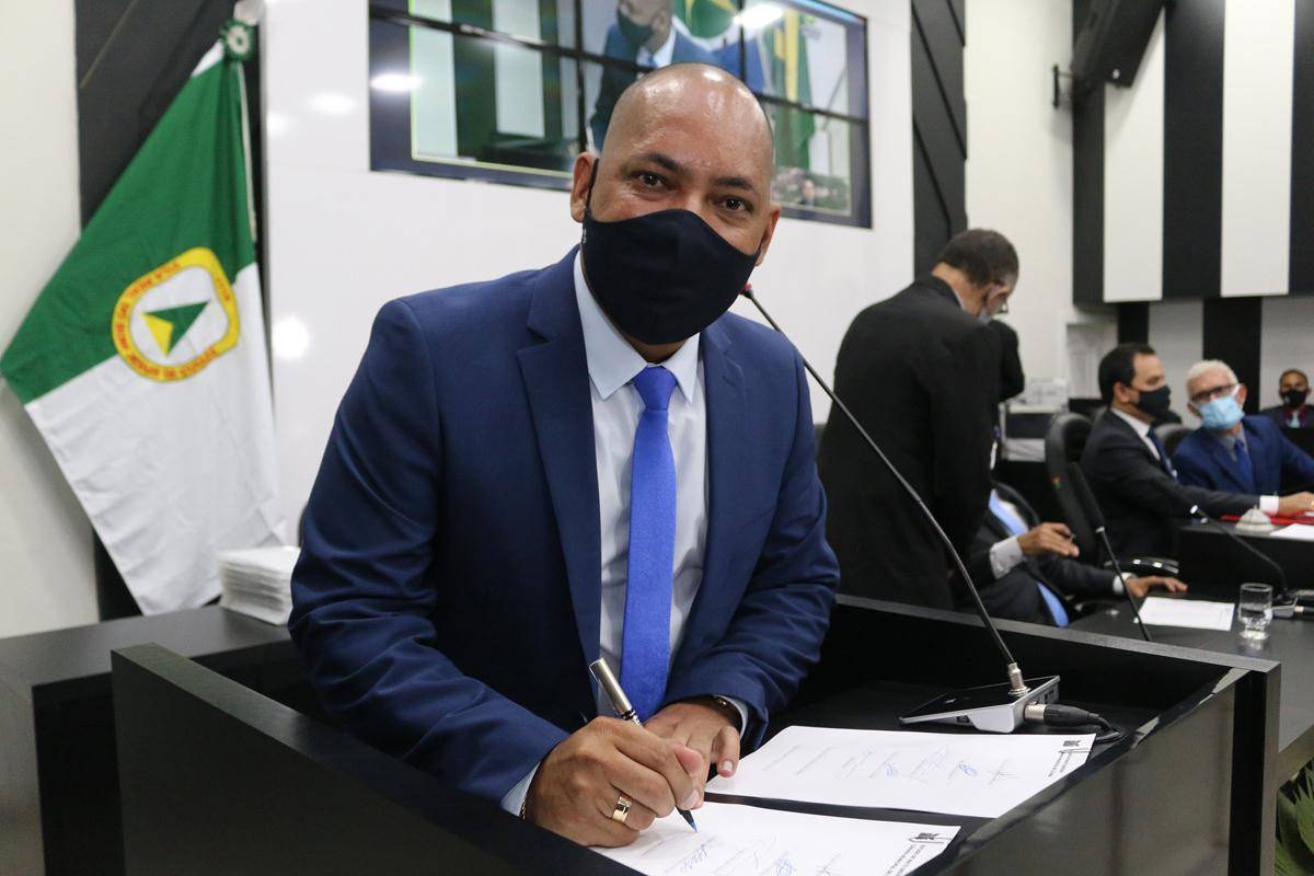 Presidente da Câmara de Cuiabá define apenas 3 dos 9 secretários