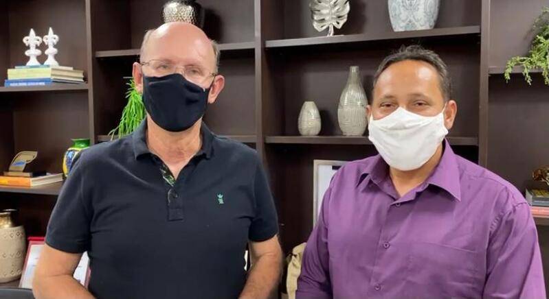 Deputado garante ambulância para Acorizal, após reunião com Adão Neponuceno 