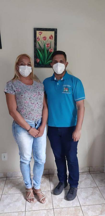 Livramento contrata a primeira servidora transexual de sua história