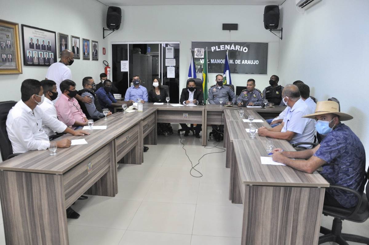 Câmara Municipal reúne cúpula da PM e realiza debate sobre a segurança em Barão de Melgaço 
