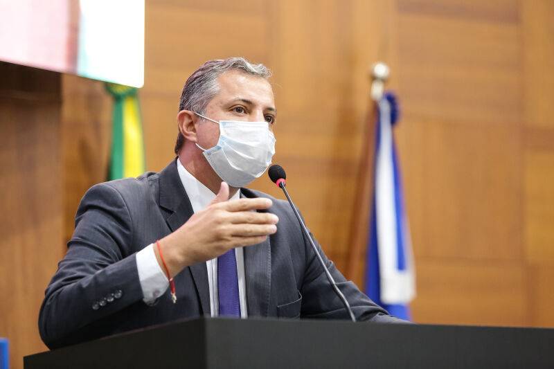 Faissal recebe título de cidadão luverdense e homenageia mulheres