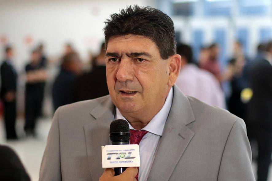 Deputado defende ampliação do horário de supermercados em MT
