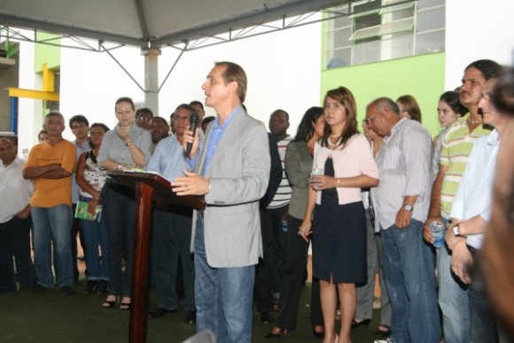 WILSON SANTOS INAUGURA ETA TIJUCAL
