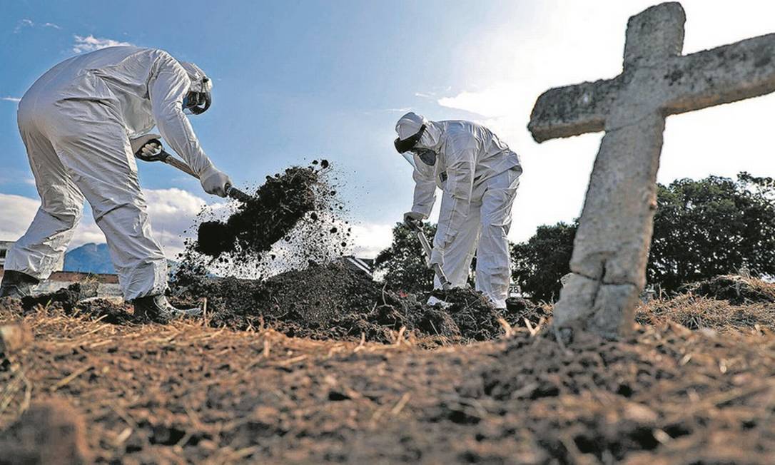MT tem 112 mortes em 24h e 2,2 mil pessoas seguem internadas