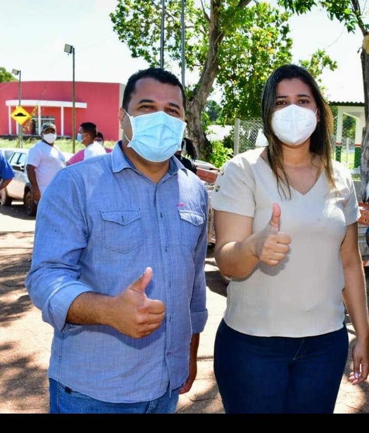 Prefeita atende indicação de vereador e dá inicio a substituição de lâmpadas convencionais por LED na comunidade de Varginha