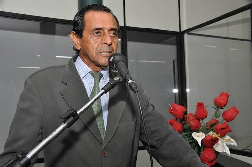 LEI DARÁ NOME DE UGO PADILHA A TRECHO DE RODOVIA QUE SERÁ PAVIMENTADA PELO GOVERNO DE MT