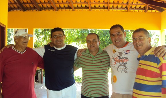 SAMPAIO SE REÚNE COM LIDERANÇAS EM VARGINHA