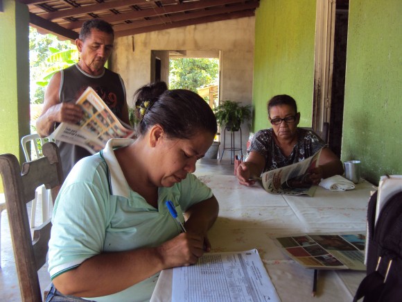 EQUIPE MÉDICA ATENDE NA FAZENDA VELHA E LIDERANÇA