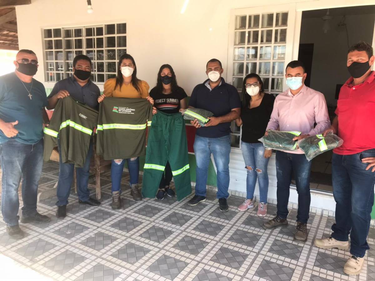Vereador Rafael Silva participa de entrega de equipamentos em comunidades de Santo Antônio de Leverger 