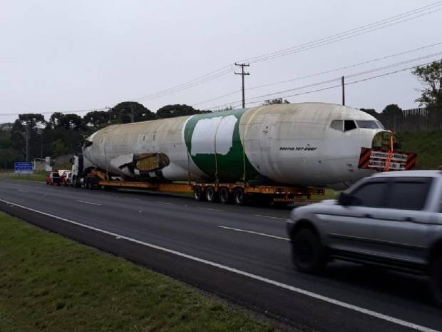 Boeing transportado de carreta que viralizou nas redes será transformado em restaurante em MT