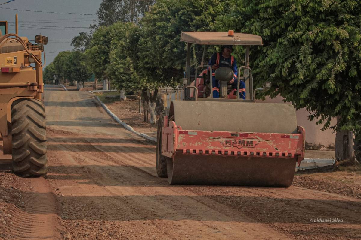 Governo de MT dá inicio a revitalização de asfalto usado na travessia urbana em Nova Brasilândia