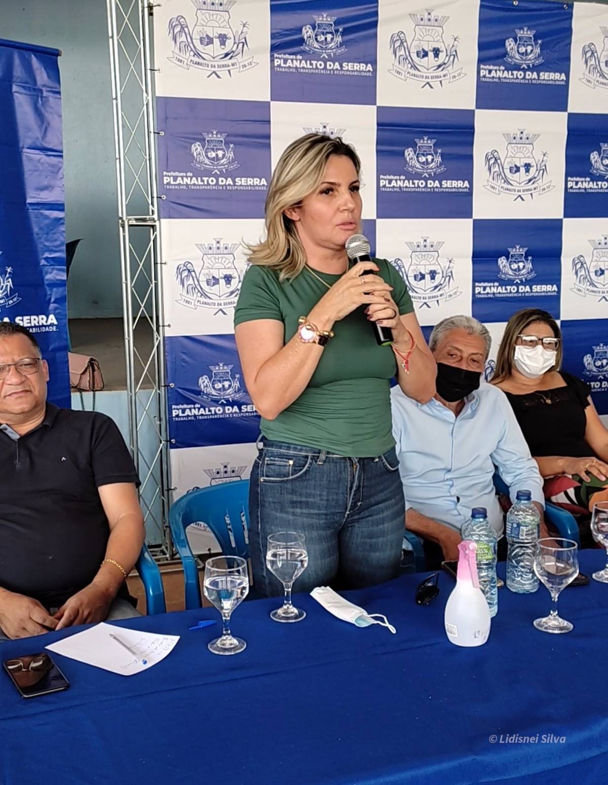  Prefeita de Nova Brasilândia participa do 1º Encontro Rural em Planalto da Serra 