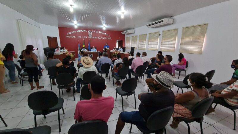 Botelho anuncia recursos para reforma da sede da APAE de Livramento
