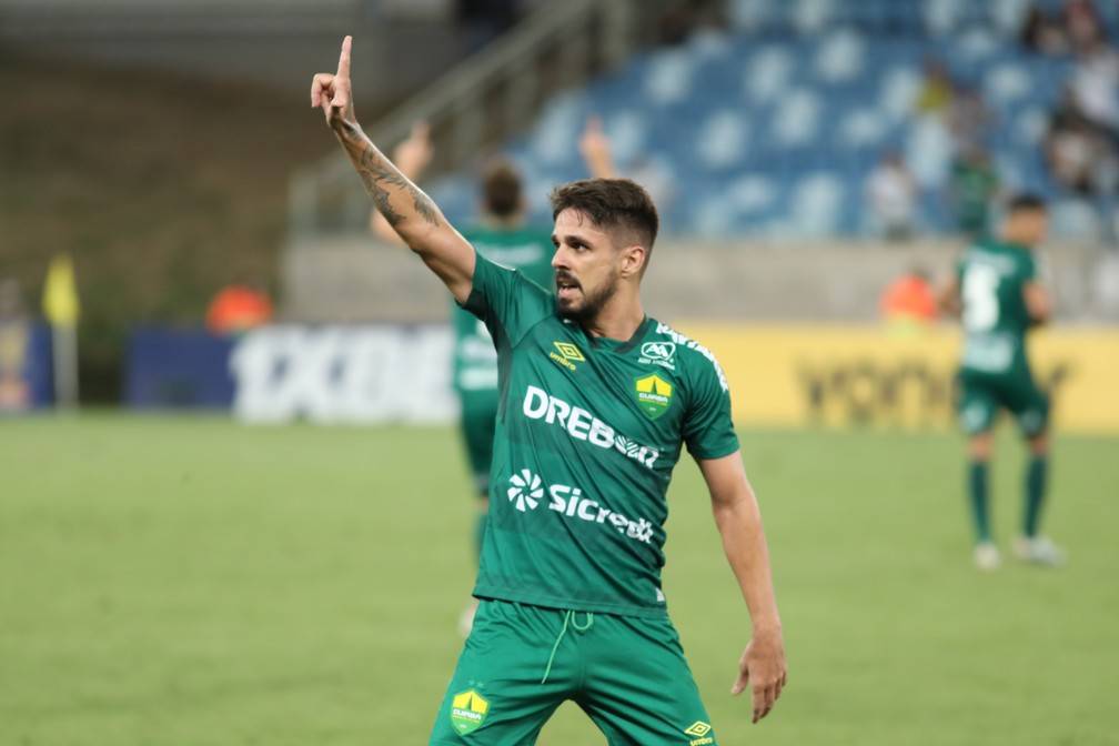 Com gol nos acréscimos, Cuiabá vence o Red Bull Bragantino