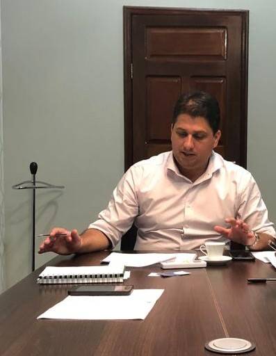 Após denúncia, MPE investiga aquisição de 4 respiradores pulmonar pela gestão do ex-prefeito Valdirzinho