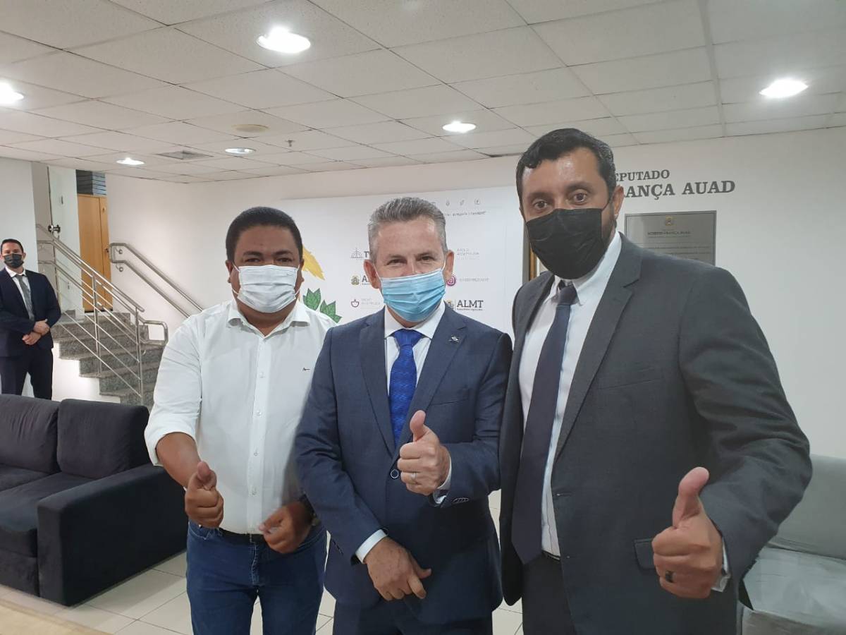 Rominho se reúne com Allan Kardec e Mauro Mendes na Assembleia Legislativa