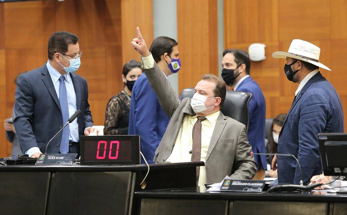 Clima de pessimismo ronda gabinete da presidência da Assembleia