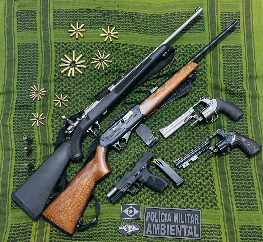 Grupo tenta fugir da PM, mas é preso com 5 armas em São Pedro de Joselândia 