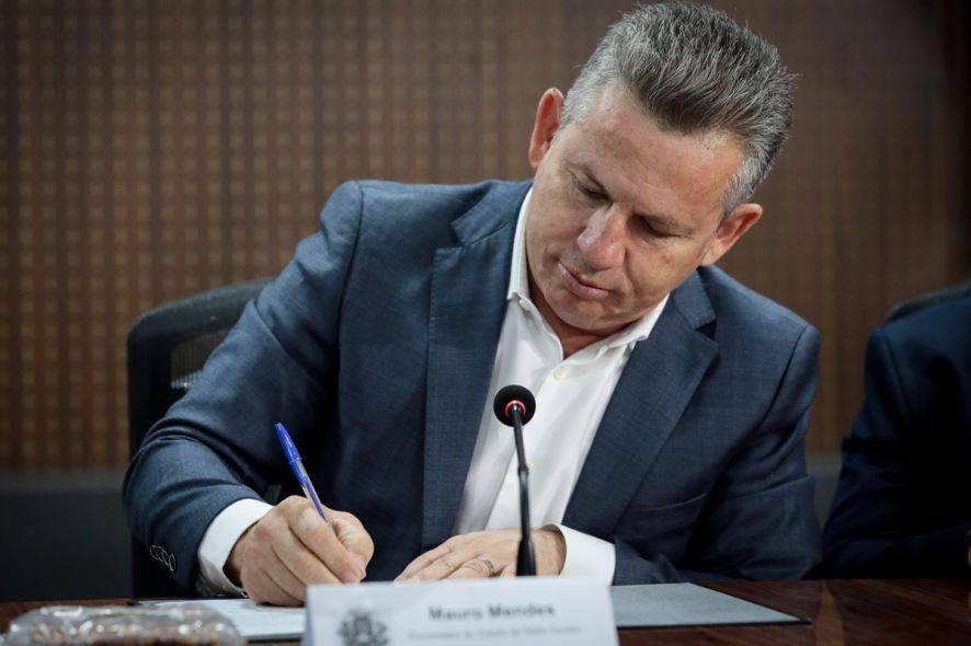 Governo de MT vai duplicar mais 17 km entre Cuiabá e Chapada
