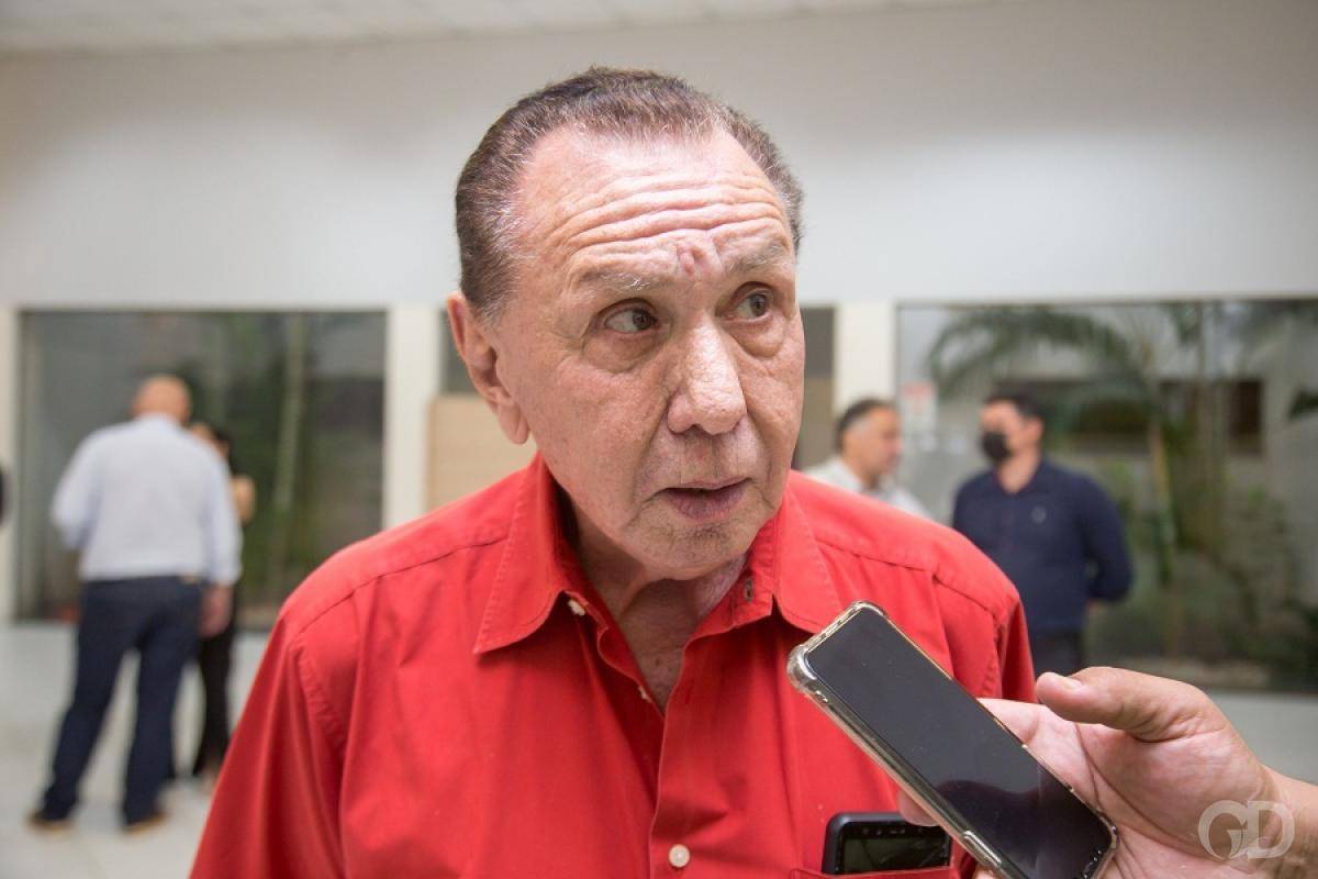 Carlos Bezerra tem o mandato cassado por unanimidade pelo TRE