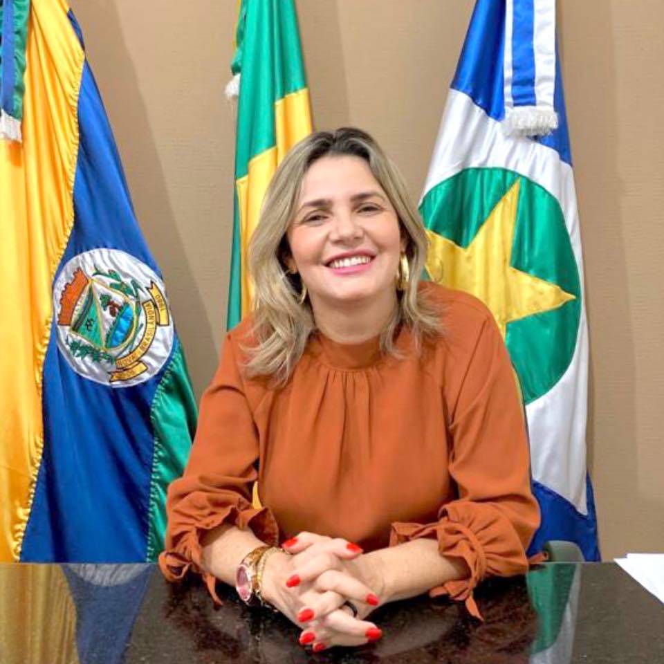 TRE nega cassar prefeita de Nova Brasilândia e aponta que aumento de salário de servidores foi por atuação no combate da Covid-19 no município