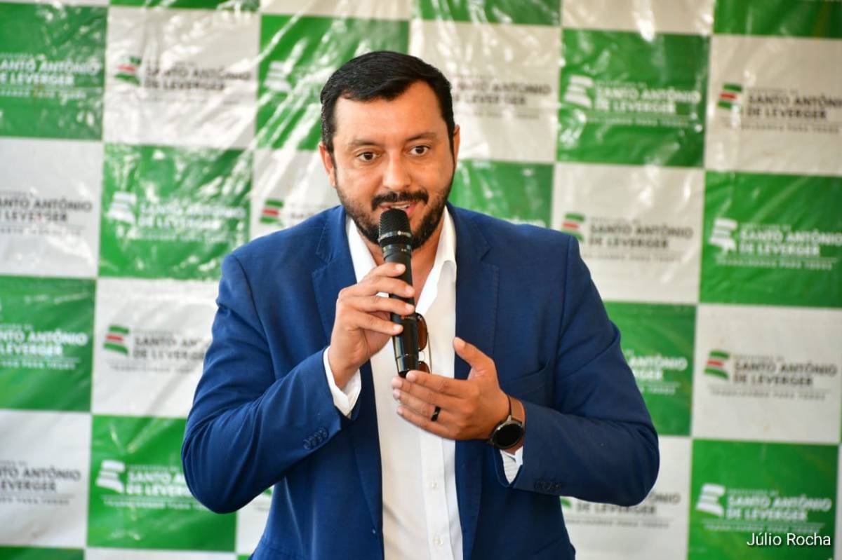 Deputado Allan Kardec explica investimento na orla de Santo Antônio no lançamento do Ribeirinho Cidadão