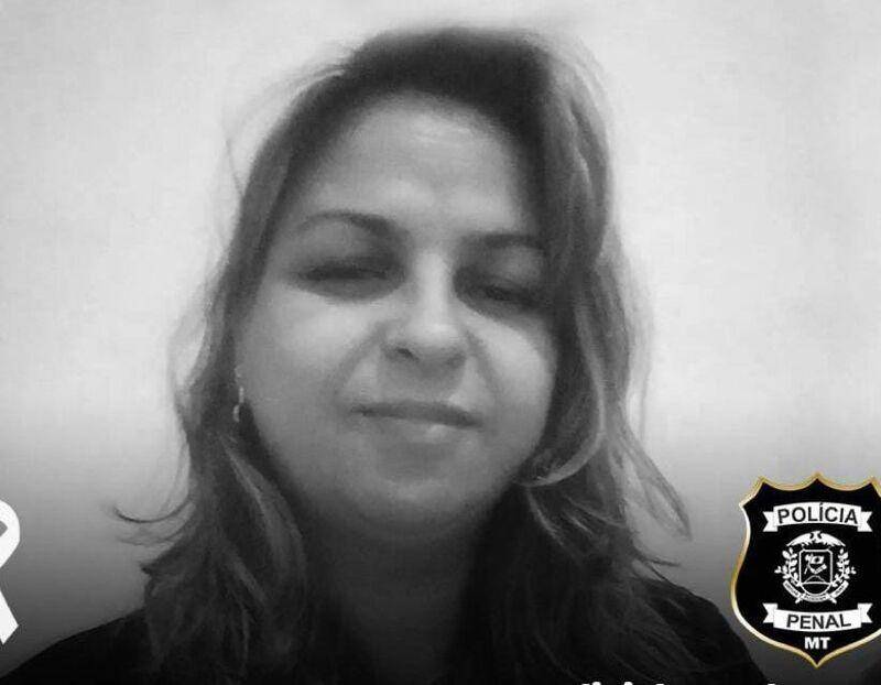 Policial penal morre após ser picada por cobra jararaca em casa