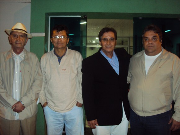 DEPUTADO GILMAR FABRIS VISITA VEREADORES DE LEVERGER