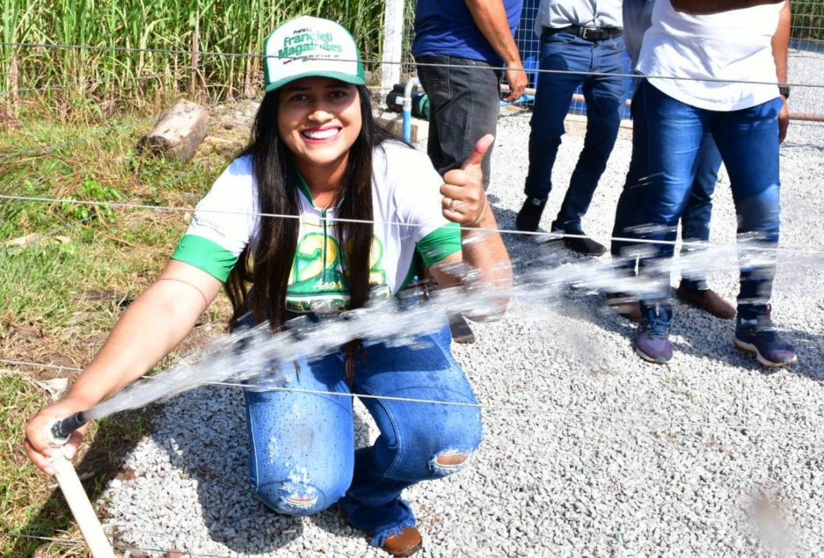 Prefeita inaugura poço artesiano e lança construção de Unidade Descentralizada de Saúde na zona rural de Leverger