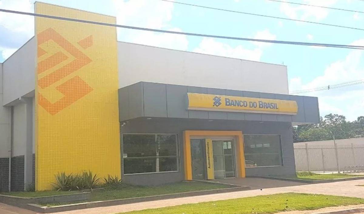 Dois homens morrem após tentativa de furto a banco Leverger