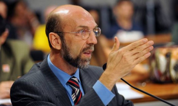 DIAP APONTA CHANCES DE ABICALI E ANTERO AO SENADO