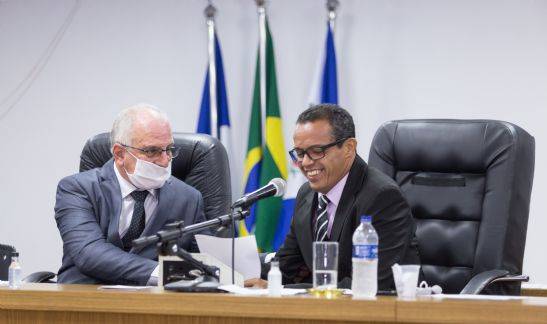 Osmar escolhe Bozó para assumir liderança de governo na Câmara de vereadores 