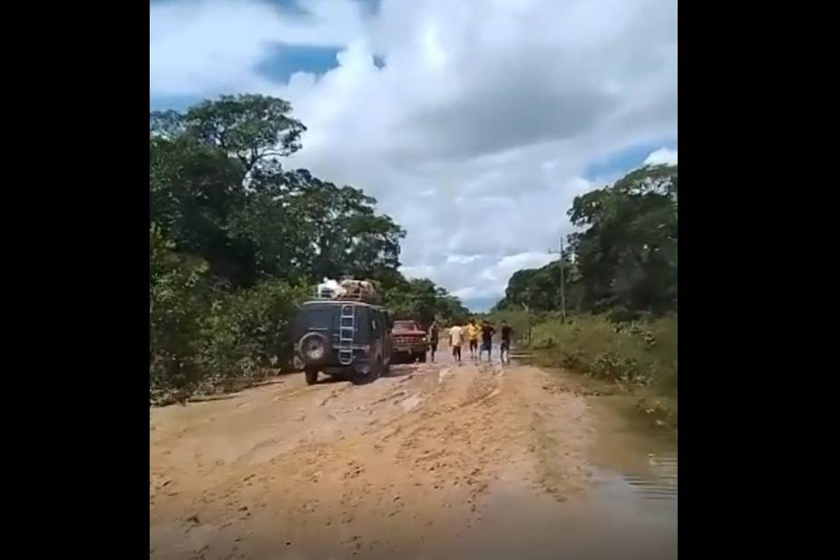 Prefeita de Barão não investe em estrada e moradores ficam ilhados em São Pedro; Assista Vídeo