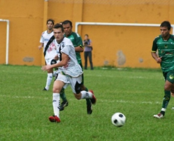 QUE FASE !!! Debandada geral no MIxto e FMF adia jogo