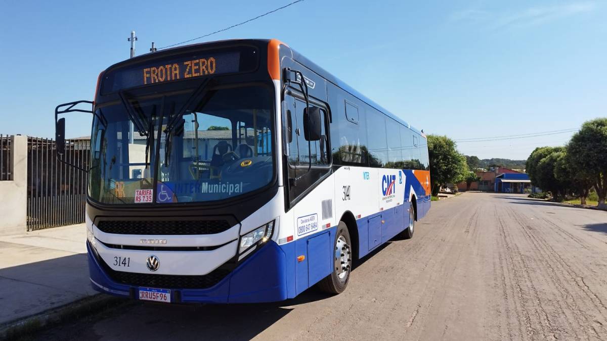 Após intermediação da Câmara, Leverger terá ônibus de última geração para atender usuários do transporte coletivo intermunicipal 