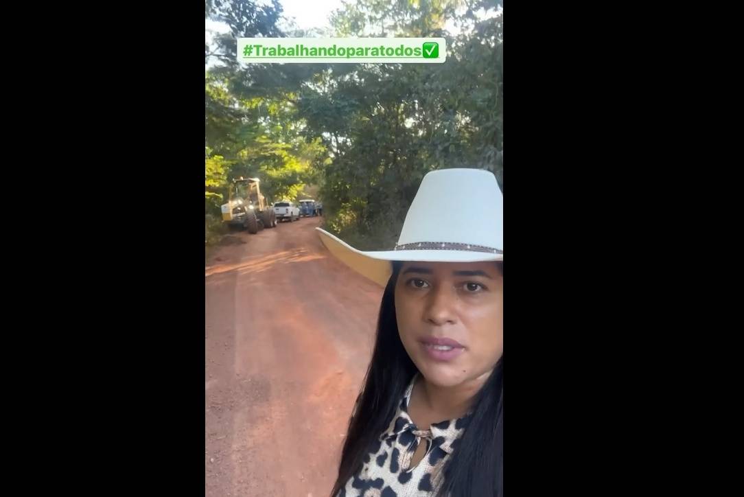 Prefeita Francieli vistoria restauração de estradas e compartilha detalhes em vídeo