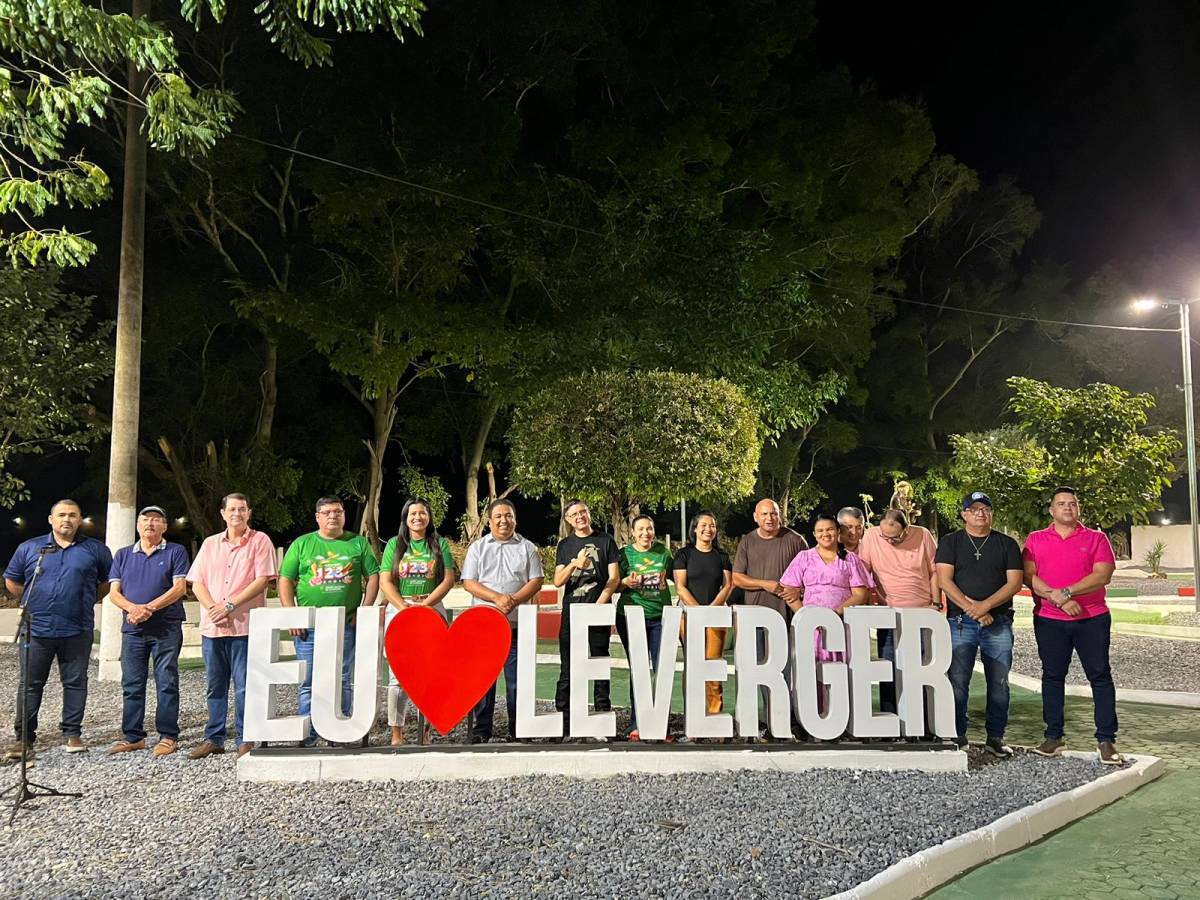 Praça histórica é restaurada pela Prefeitura em Leverger