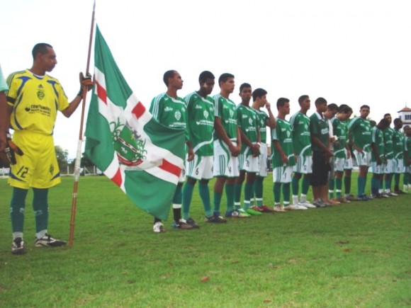 Seleção de Santo Antônio entre as seis melhores do estado