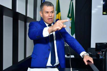 Vereador quer investigar rombo de R$ 165 milhões de Emanuel