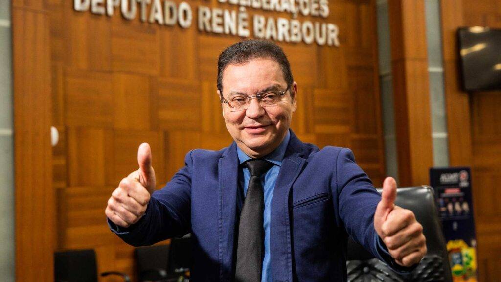 Botelho vence todos os concorrentes em caso de segundo turno em Cuiabá, aponta pesquisa Percent