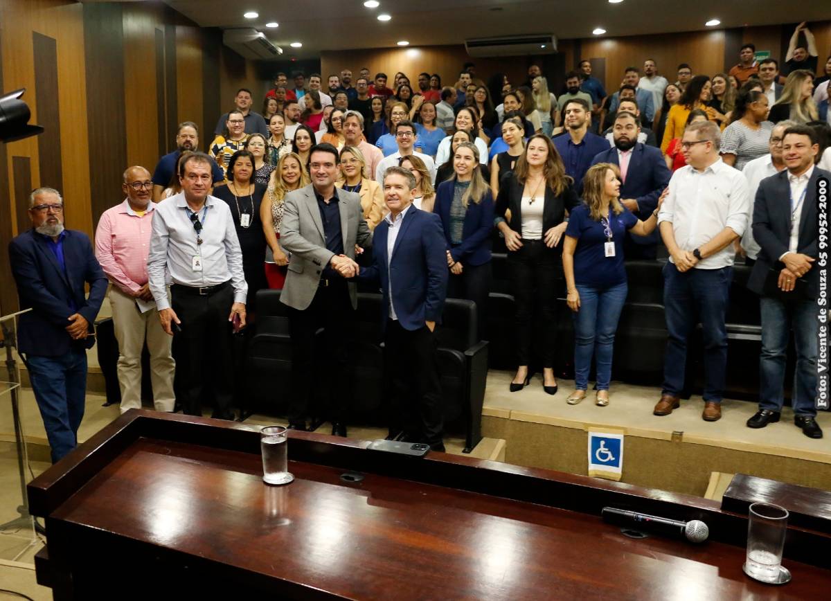 AMM recebe presidente do TCE em sua primeira agenda oficial